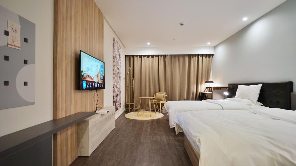 Hanting Premium Hotel Shanghai South Xizang Road Eksteriør bilde